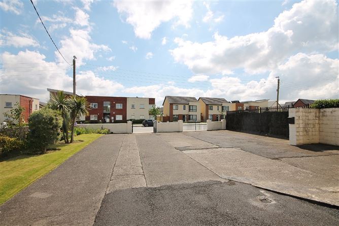 86 Dodsborough Cottages, Lucan, Co. Dublin