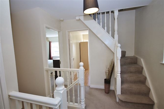 8 Griffeen Glen Vale, Lucan, Co. Dublin