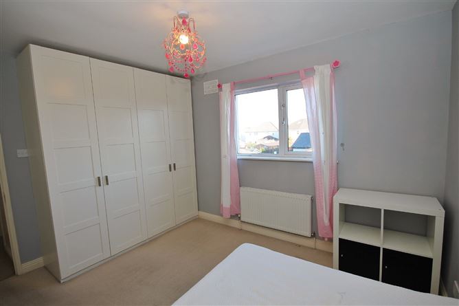 8 Griffeen Glen Vale, Lucan, Co. Dublin