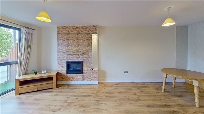 313 Olcovar, Shankill, Dublin 18