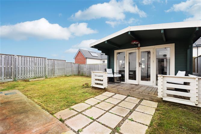7 Belarmine View, Stepaside, Dublin 18