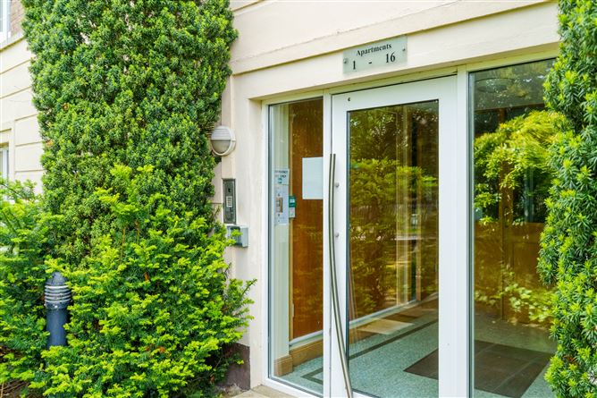 Apartment 16, Fern Court, Stepaside, Dublin 18