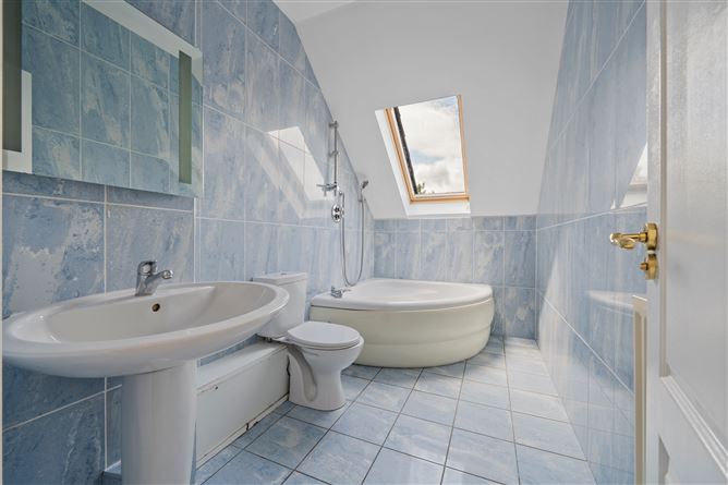 Apartment 16, Fern Court, Stepaside, Dublin 18
