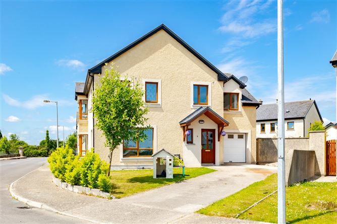 8 Ros Na Greine, Ardfinnan, Co. Tipperary