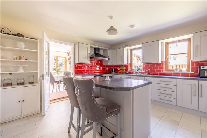8 Ros Na Greine, Ardfinnan, Co. Tipperary