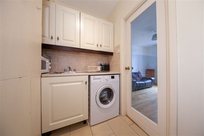 Photo 12 of 20 — APARTMENT 10 CRESCENT HOUSE THE CRESCENT , Marino, Dublin 3
