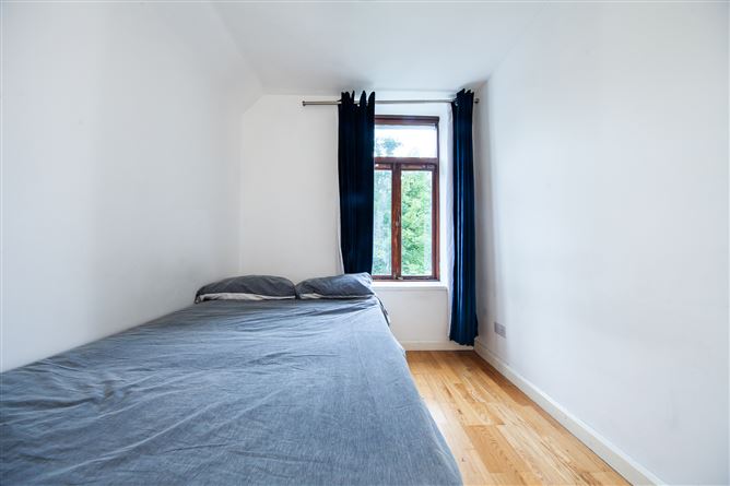 Photo 15 of 20 — APARTMENT 10 CRESCENT HOUSE THE CRESCENT , Marino, Dublin 3