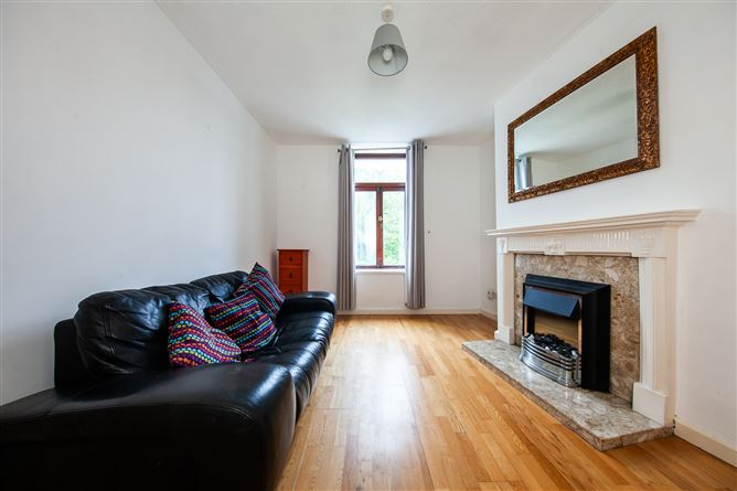 Photo 9 of 20 — APARTMENT 10 CRESCENT HOUSE THE CRESCENT , Marino, Dublin 3
