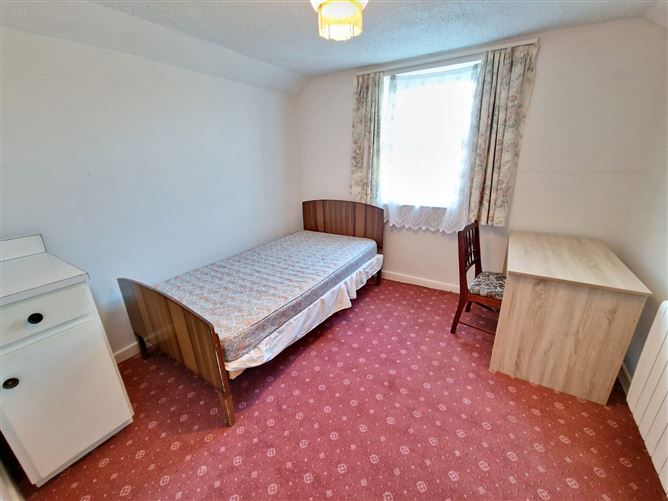 70 College Green, Ennis, Co. Clare
