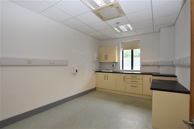 Ground Floor Medical Suite, Old Quarter Medical Centre, Ballincollig, Cork