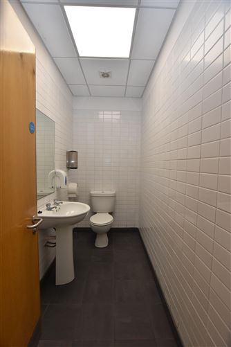 Ground Floor Medical Suite, Old Quarter Medical Centre, Ballincollig, Cork