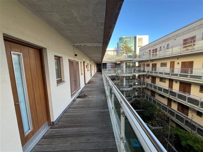 Tuansgate, Tallaght, Dublin 24