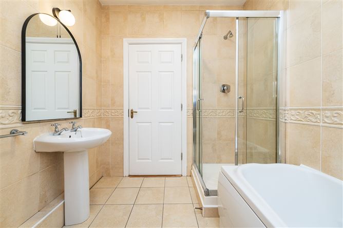 16B Maryfield Court, Monread Road, Naas, Co. Kildare