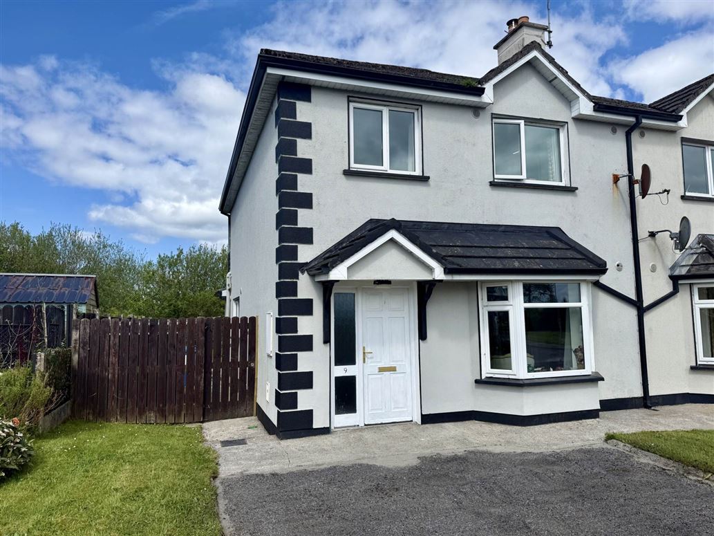 9 Kilmore Heights, Kilkelly, County Mayo