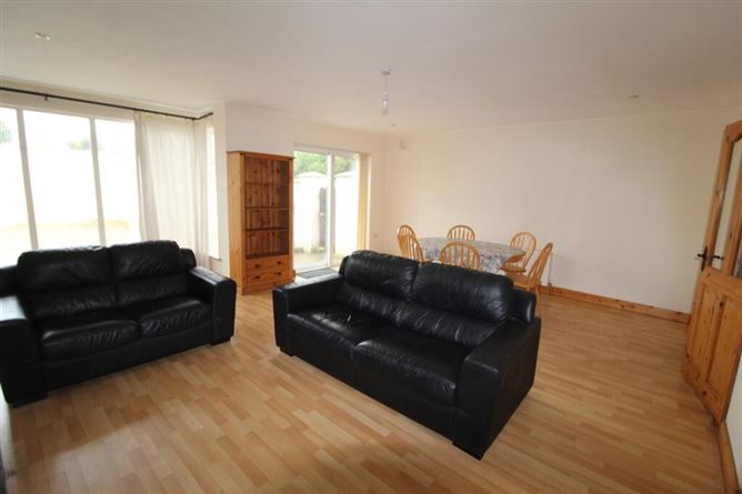 5 Stoneyvale, Rooskey, Leitrim