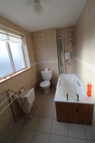 5 Stoneyvale, Rooskey, Leitrim