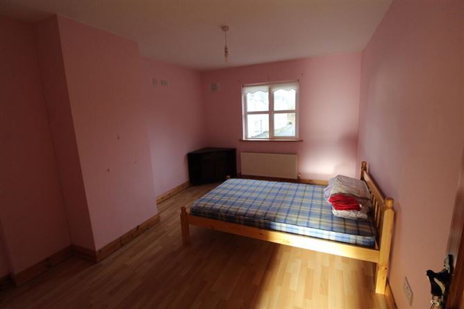 5 Stoneyvale, Rooskey, Leitrim