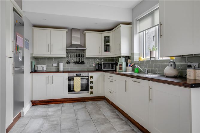 72 Orchardstown Drive, Rathfarnham, Dublin 14