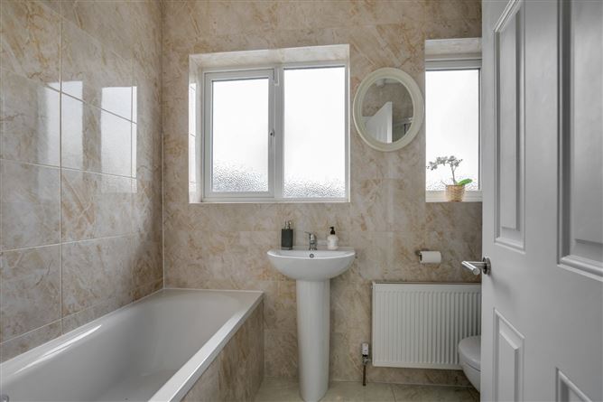 72 Orchardstown Drive, Rathfarnham, Dublin 14