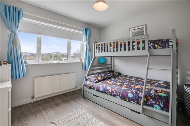 72 Orchardstown Drive, Rathfarnham, Dublin 14