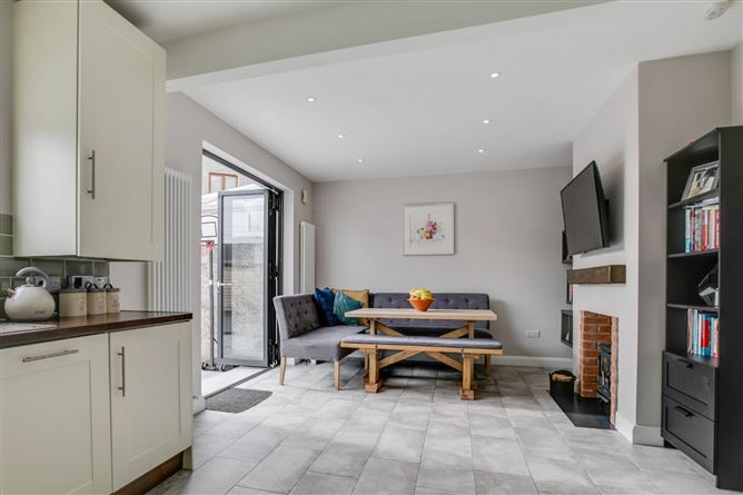 72 Orchardstown Drive, Rathfarnham, Dublin 14