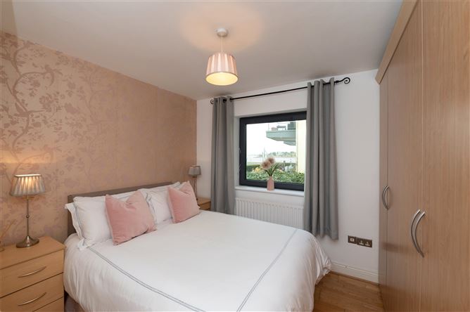 72 Sonata, Hartys Quay, Rochestown, Cork