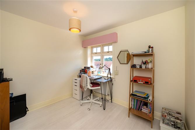 5 Rosebay, Forest Hill, Carrigaline, Cork
