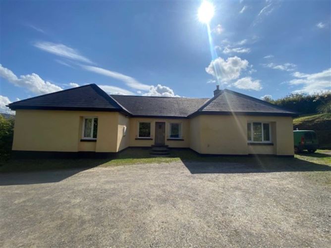 Cornerstone, Grawnbeg, Killoscully, Newport, County Tipperary