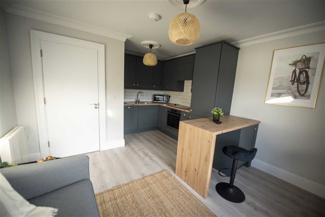 Apt. 5, 57 Bath Avenue, Dublin 4