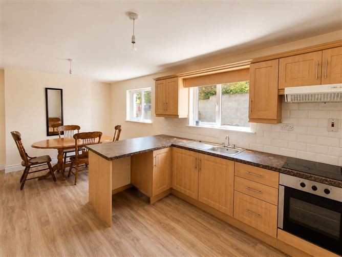 6 Magherennan Heights, Letterkenny, Co. Donegal