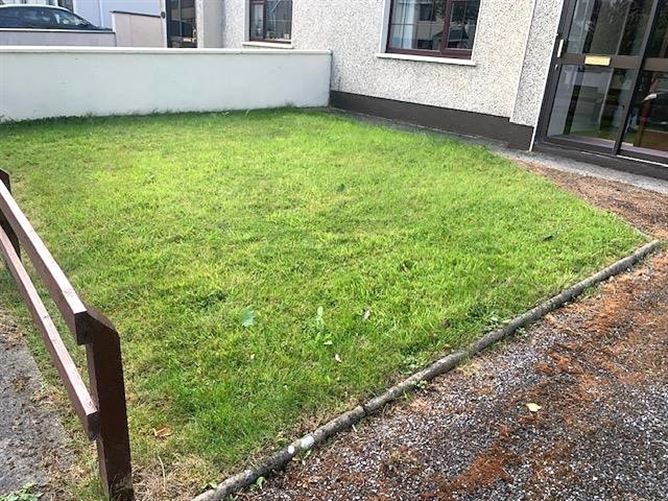 Photo 12 of 13 — 202 Lurgan Park, Galway, Renmore, Co. Galway