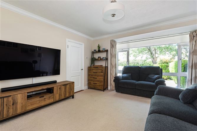 3 The Crescent, Woodpark, Ballinteer, Dublin 16