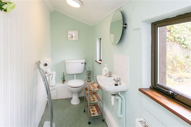Ealand Lodge, 2 Strand Road, Sandymount, Dublin 4