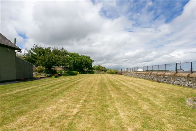 Ealand Lodge, 2 Strand Road, Sandymount, Dublin 4