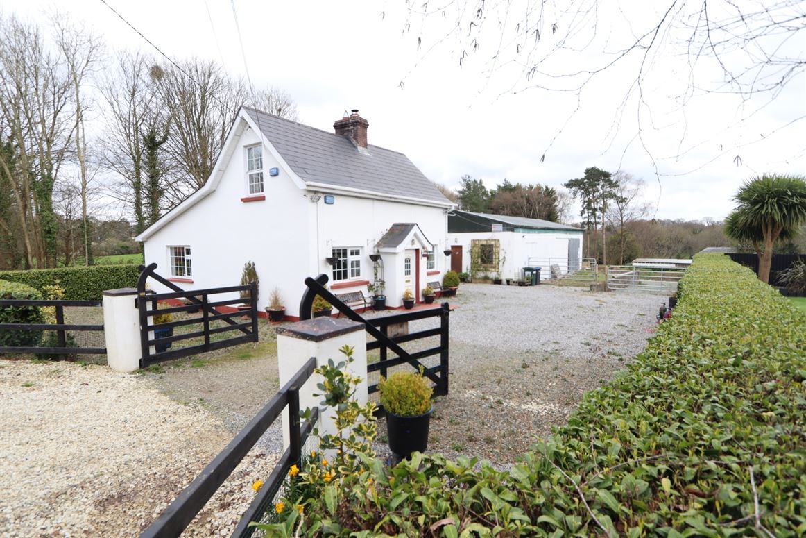 Laurel Cottage, Ballinapierce, Enniscorthy, Co. Wexford. Sherry