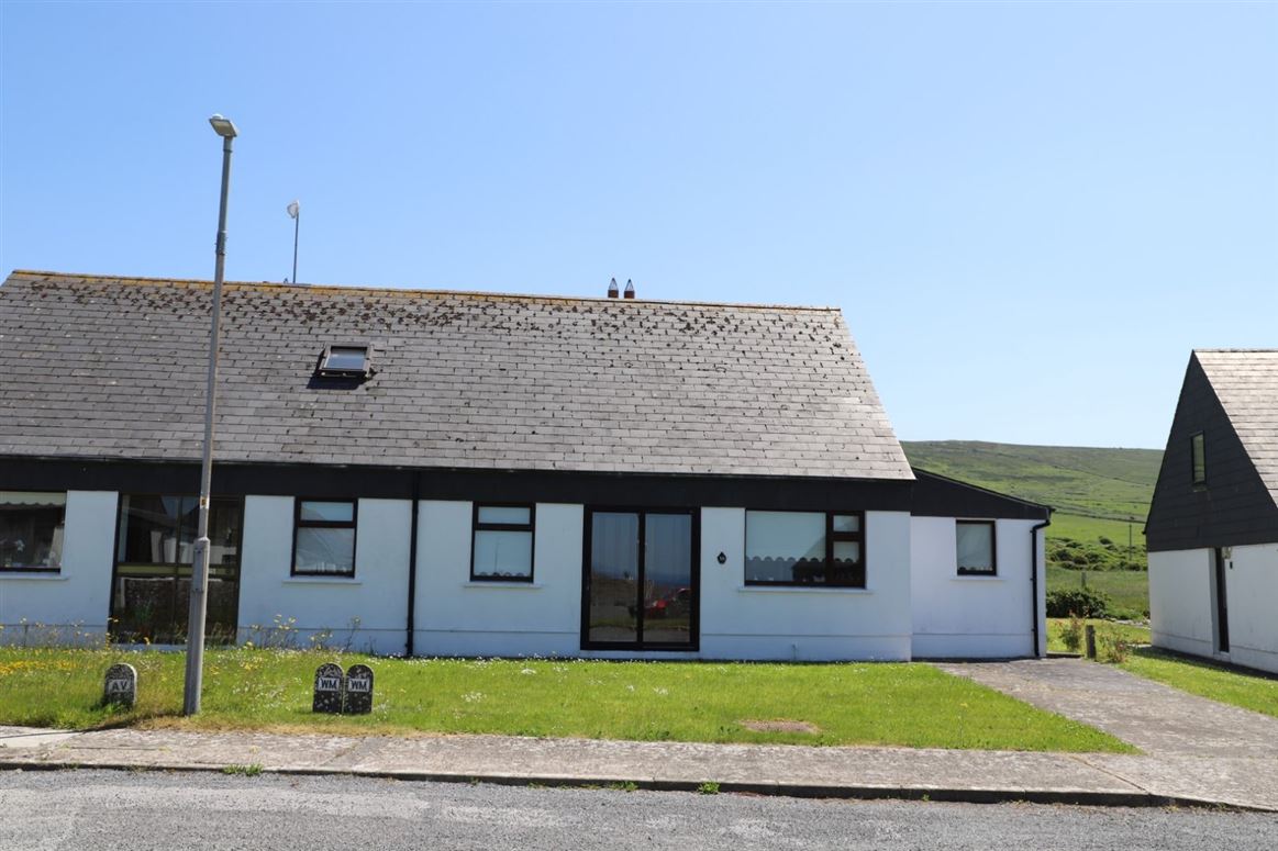 10 Father Bohan Houses, Fanore, Co. Clare