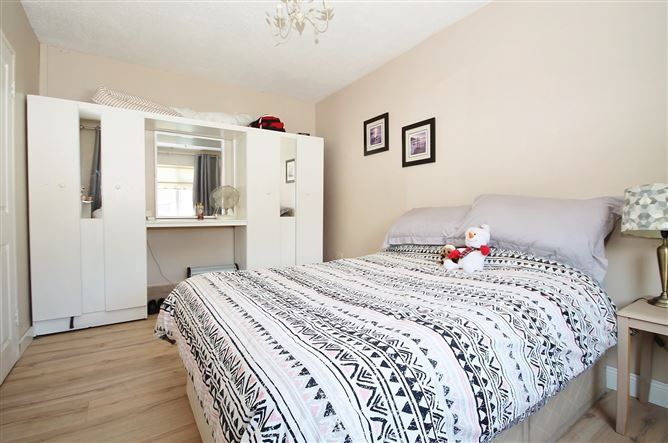 54 St Johns Close, Clondalkin, Dublin 22