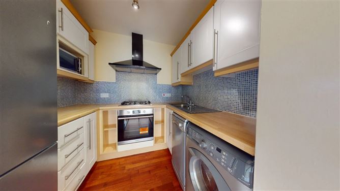 Apartment, 38 East Courtyard, Tullyvale, Cabinteely, Dublin 18