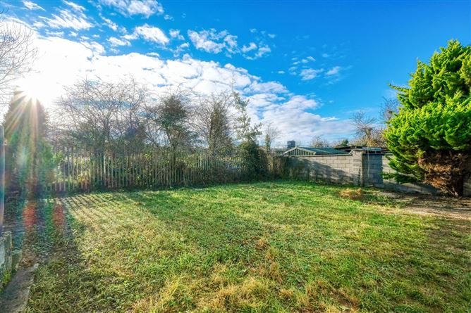 32 Ardeevan, Ballinalee Road, Longford
