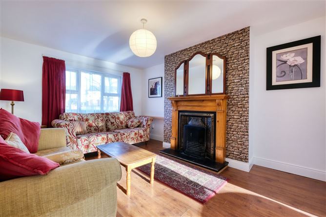 32 Ardeevan, Ballinalee Road, Longford