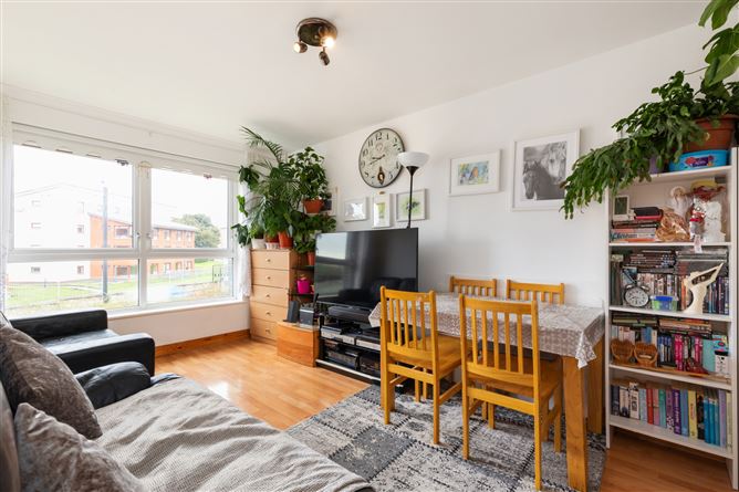 111 Geraldstown Woods, Santry, Dublin 9