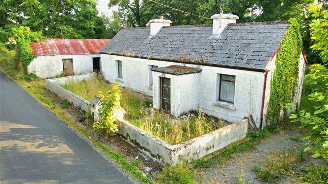 Photo 1 of 29 — Aghalustia, Ballaghaderreen, Co. Roscommon