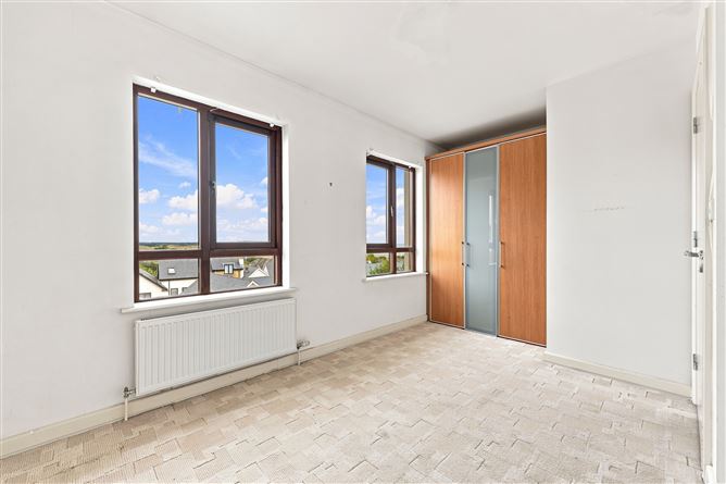 Photo 21 of 23 — 46 Parkview, Robswall , Malahide, County Dublin