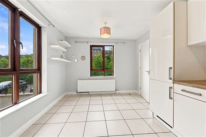 Photo 10 of 23 — 46 Parkview, Robswall , Malahide, County Dublin