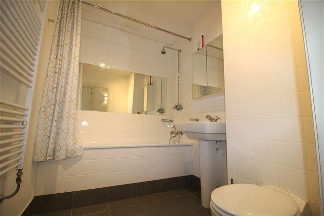 Apt. 4, The Crescent, Old Fort Road, Ballincollig, Cork