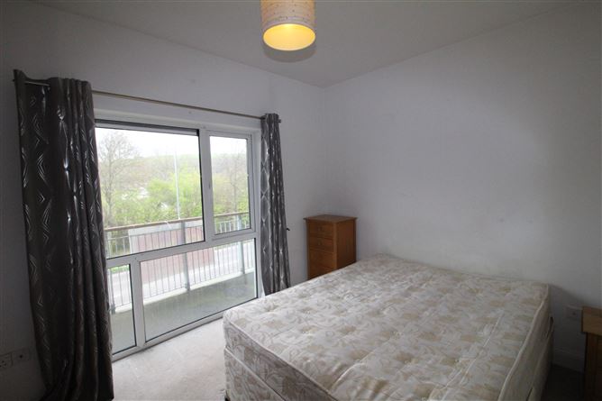 Apt. 4, The Crescent, Old Fort Road, Ballincollig, Cork