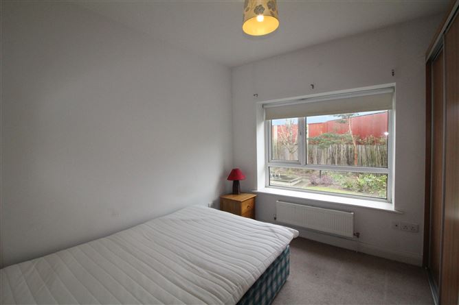 Apt. 4, The Crescent, Old Fort Road, Ballincollig, Cork