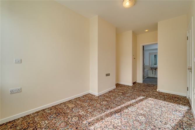 24 Aideen Ave., Terenure, Dublin 6W