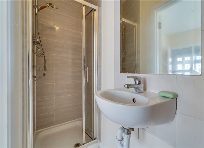 24 Aideen Ave., Terenure, Dublin 6W
