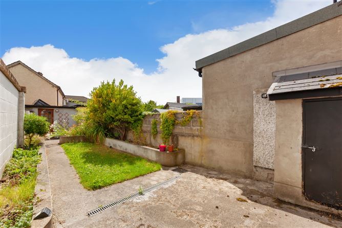 158 Harmonstown Road, Artane, Dublin 5